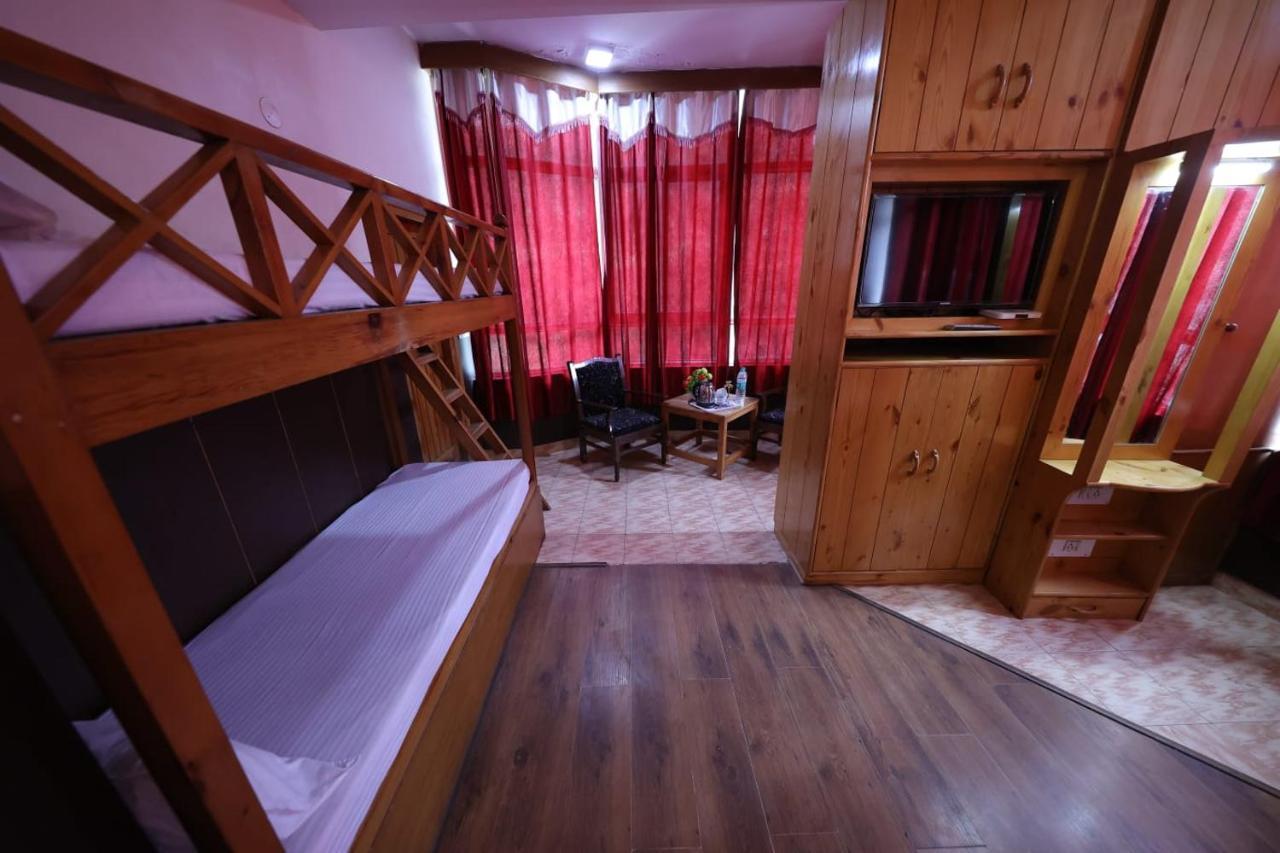 מנאלי Hotel Yak מראה חיצוני תמונה