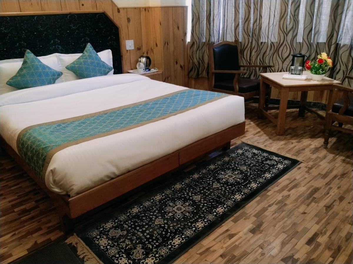 מנאלי Hotel Yak מראה חיצוני תמונה