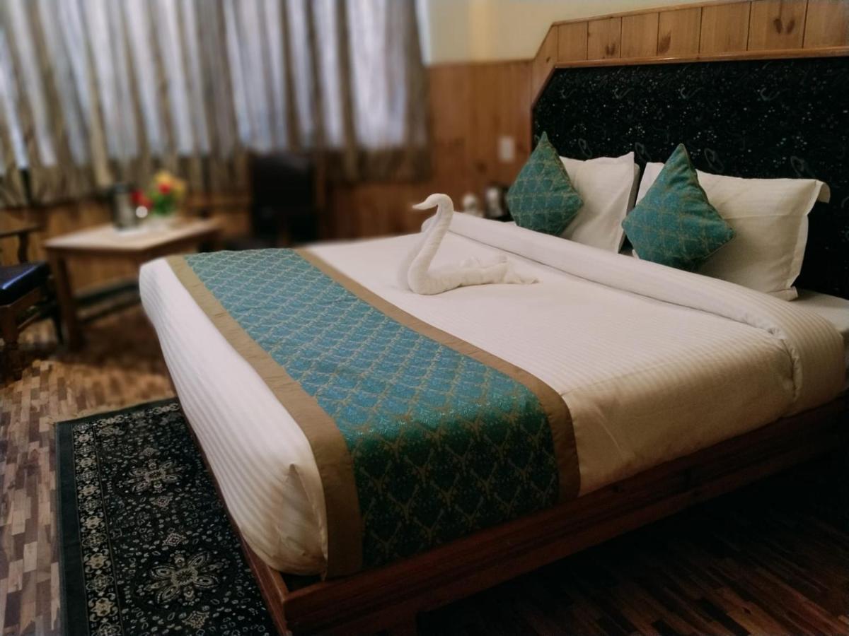 מנאלי Hotel Yak מראה חיצוני תמונה