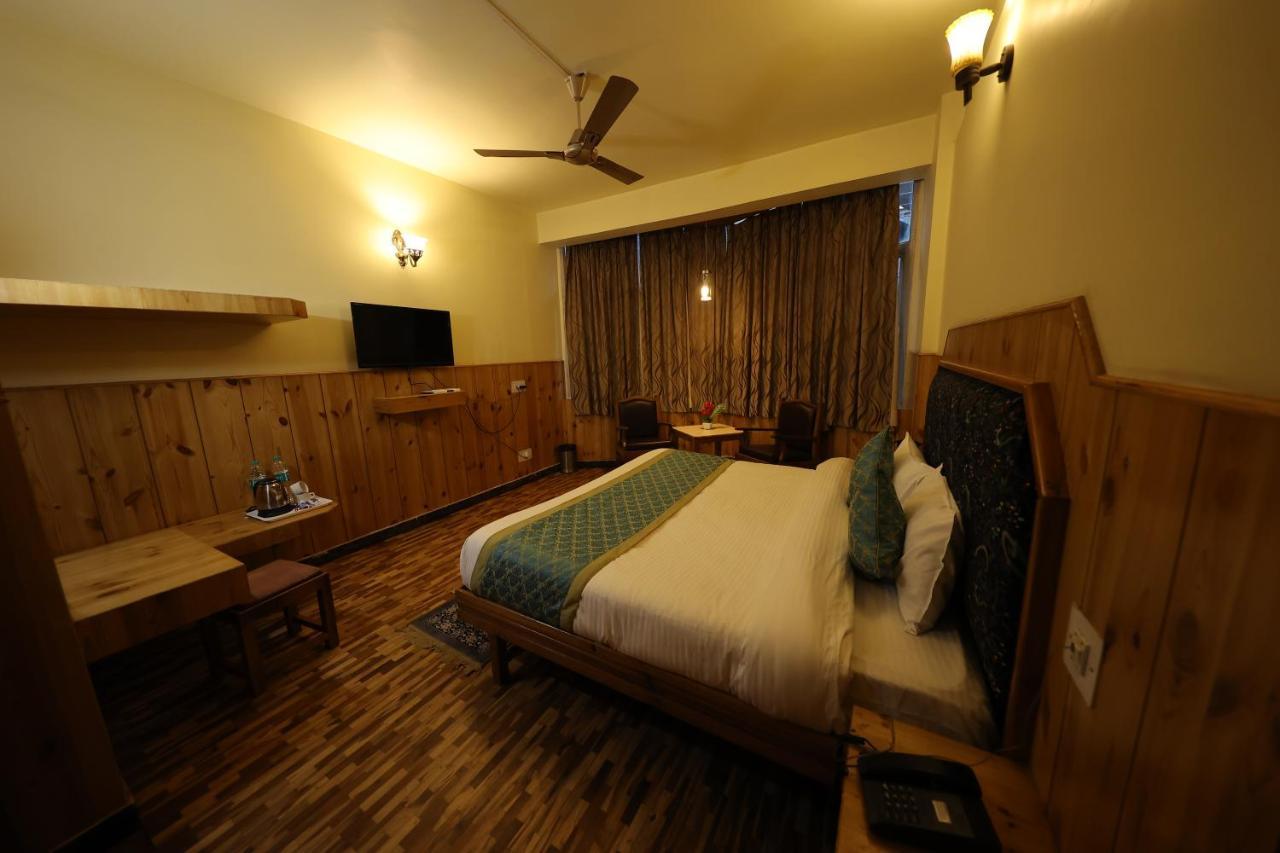 מנאלי Hotel Yak מראה חיצוני תמונה