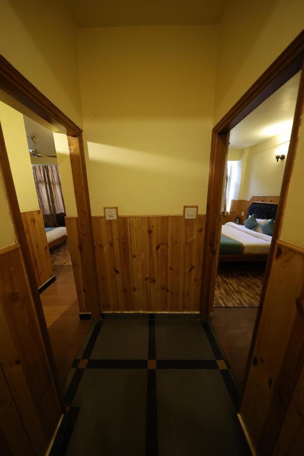 מנאלי Hotel Yak מראה חיצוני תמונה