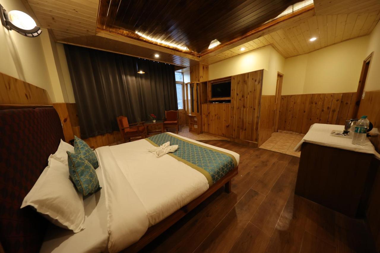 מנאלי Hotel Yak מראה חיצוני תמונה