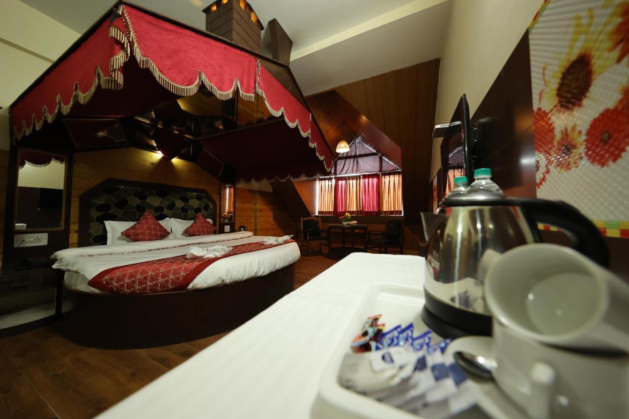 מנאלי Hotel Yak מראה חיצוני תמונה